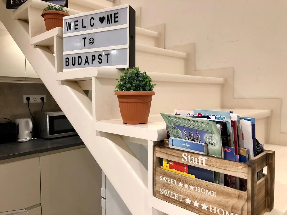 O Street Apartment Budapešť
