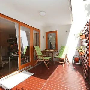  Apartmán Downtown Garden Isle In Urban Style-free Parking